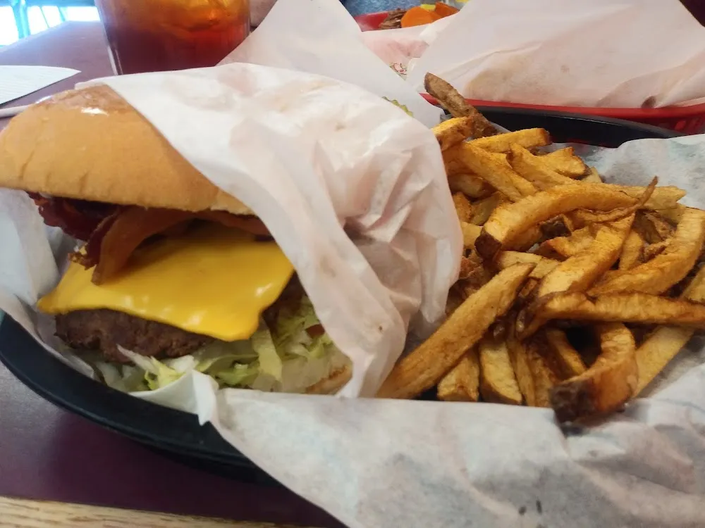Bacon Cheeseburger with Fries